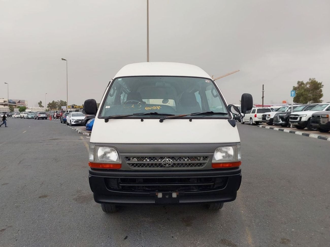 Toyota Hiace TOYOTA HIACE VAN RHD 2003 MODEL 3.0 L DIESEL MANUAL(PM03653)