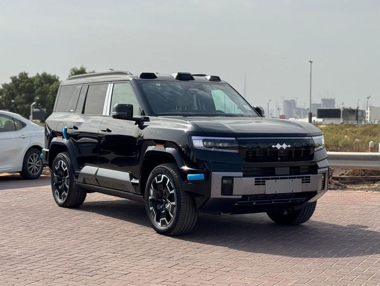 بي واي دي ليوبارد 8 BYD LEOPARD 8 2025,