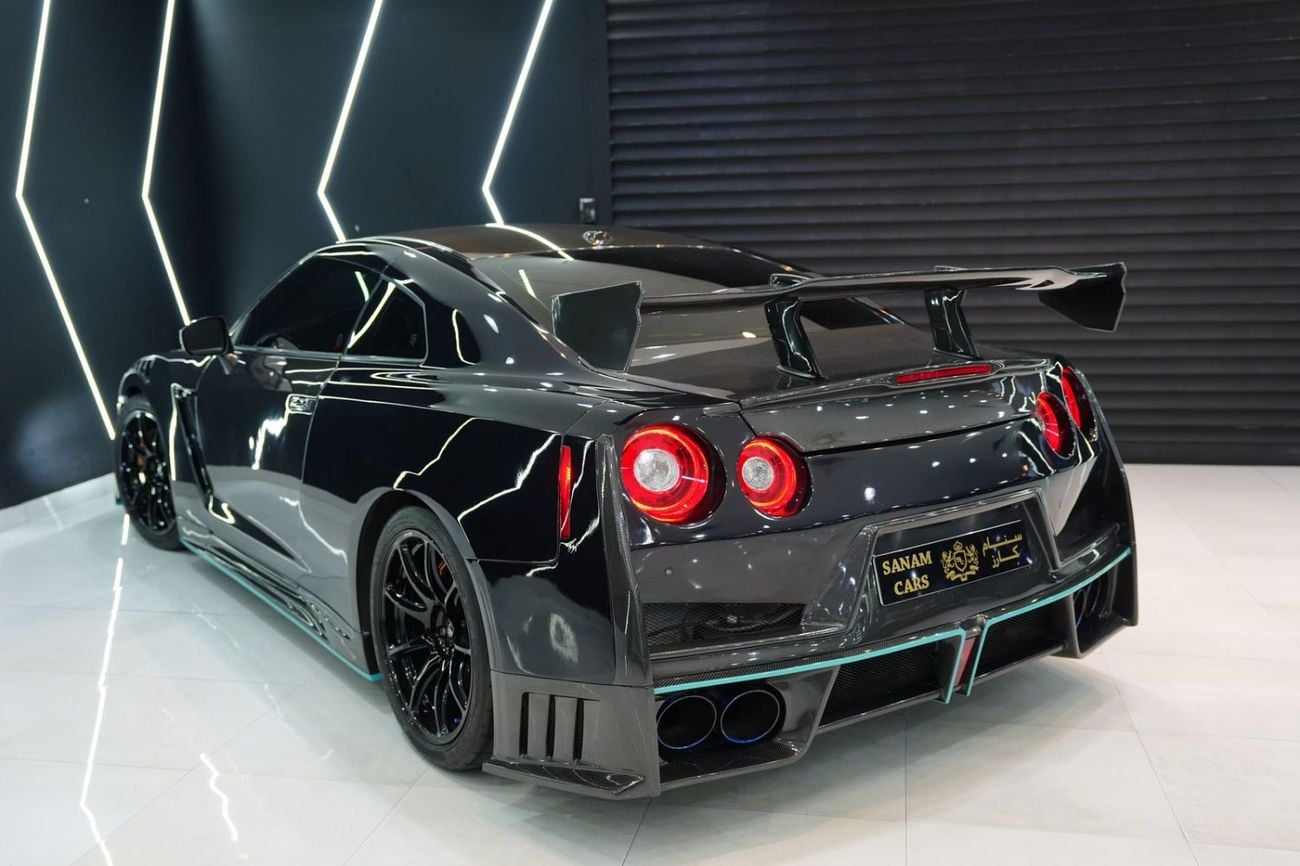Nissan GT-R NISMO 2021 Nissan GT-R Track Edition, Full Carbon Kit, Turquoise Accent, Recaro Sport Seats, Bose Au