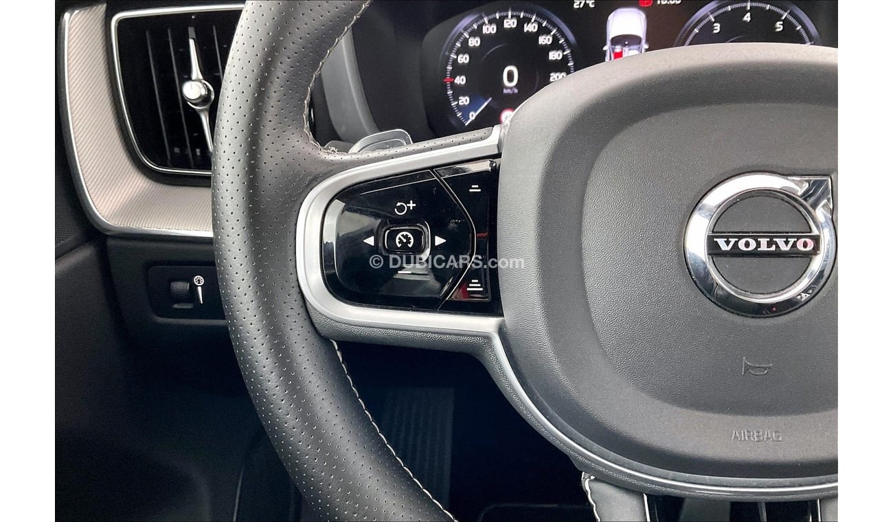 Volvo XC60 T5 R Design