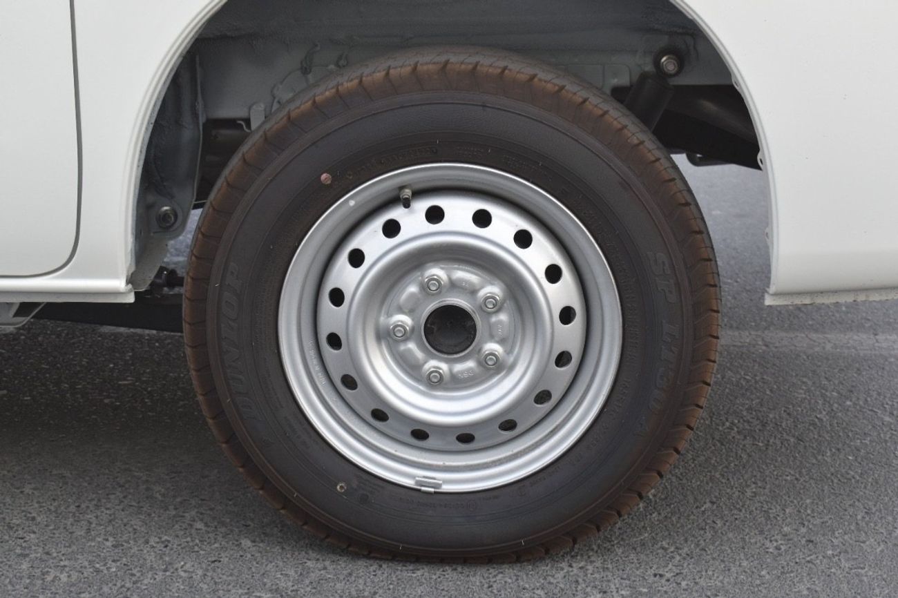 تويوتا لايت آيس