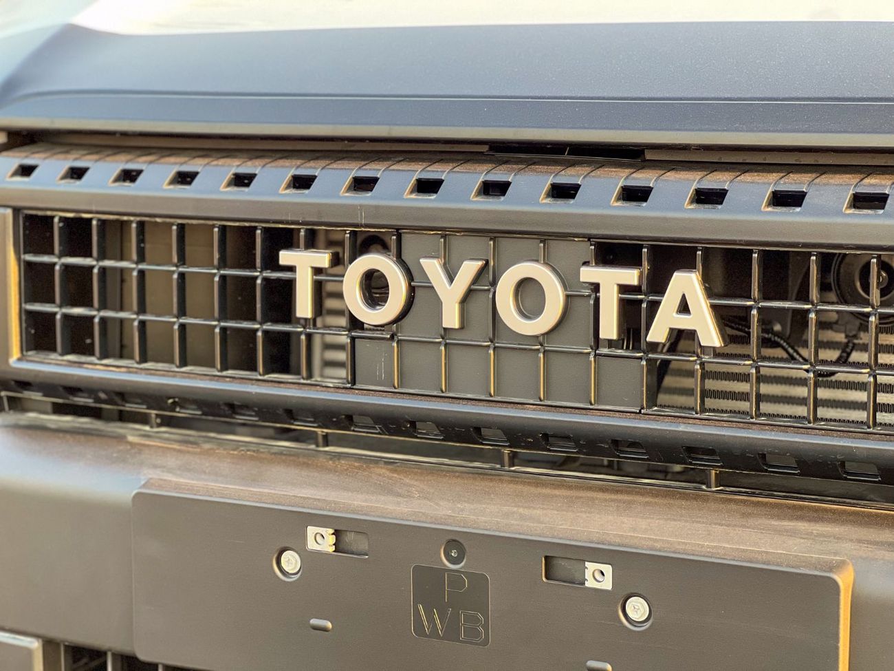 تويوتا برادو EXPORT ONLY - TOYOTA PRADO 2.4L UBRAN BASIC