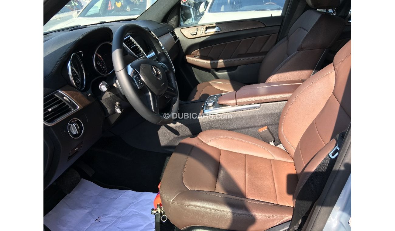 Mercedes-Benz GL 400