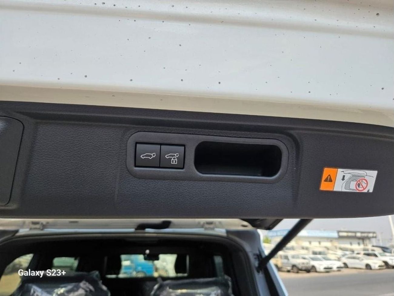 Lexus LM 350h LEXUS LM350H VIP 2024 2.5L AWD