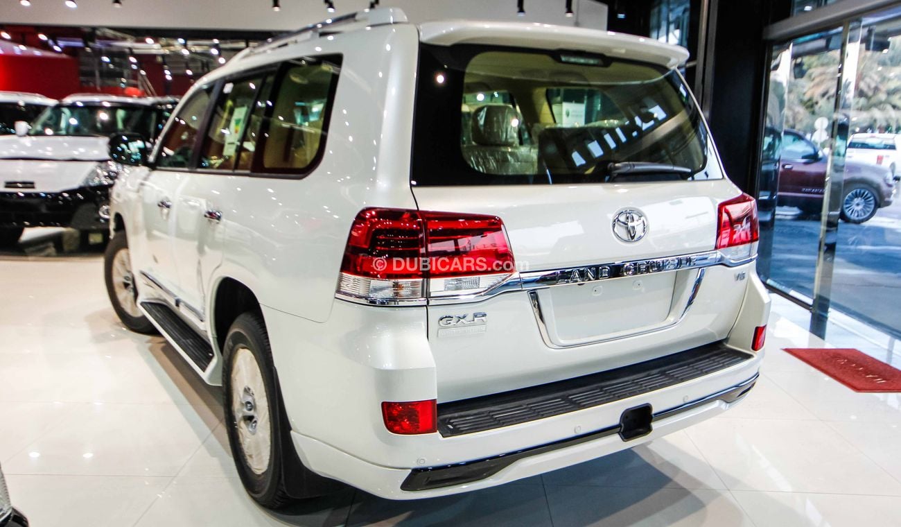 Toyota Land Cruiser GXR White Edition