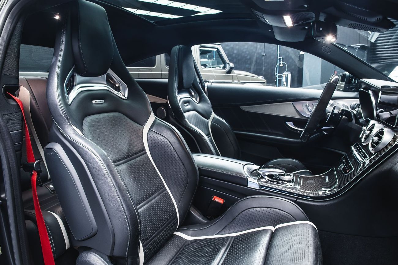 Mercedes-Benz C 63S AMG AMG C63S Coupe + Carbon + Burmester + Distronic