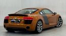 Audi R8 V8 AWD 4.2L (430 HP) 2015 Audi R8 Quattro Coupe V8, Full Service History, Carbon Fiber Package, Very