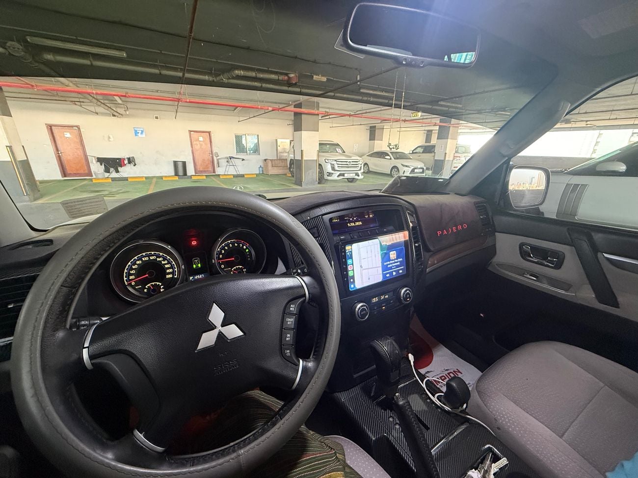 ميتسوبيشي باجيرو GLS LOWLINE
