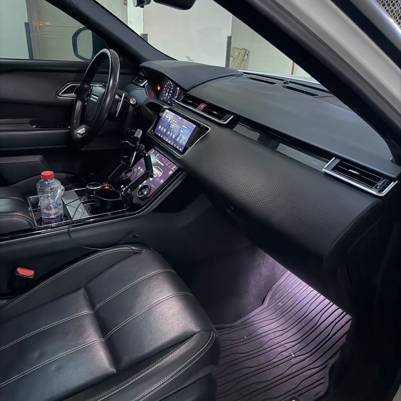 Land Rover Range Rover Velar R-DYNAMIC S