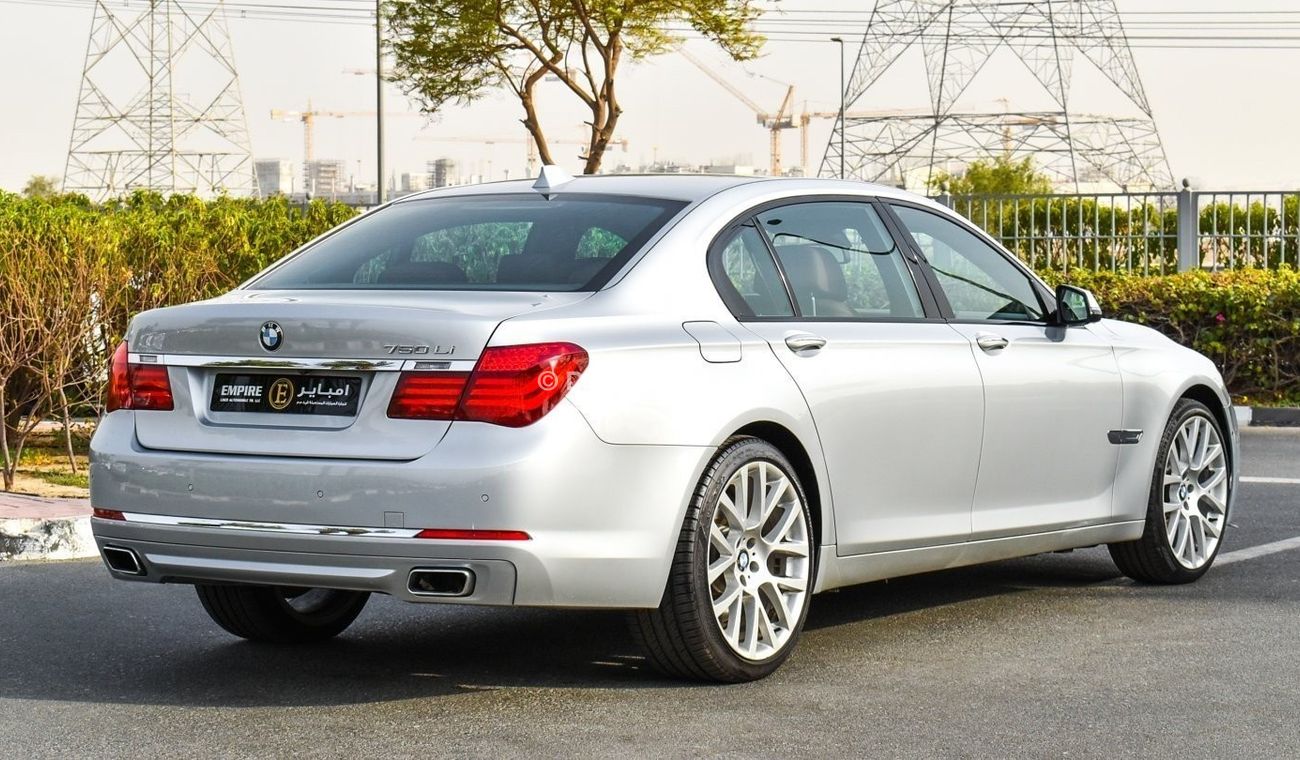 BMW 750Li M Sport BMW 750Li M Kit / 2013 / GCC / Under Warranty