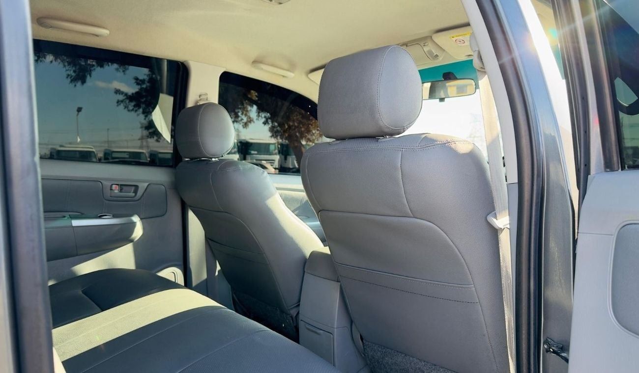 Toyota Hilux DOUBLE CABIN | RHD | 3.0 DIESEL ENGINE | 2011 | AUTOMATIC TRANSMISSION