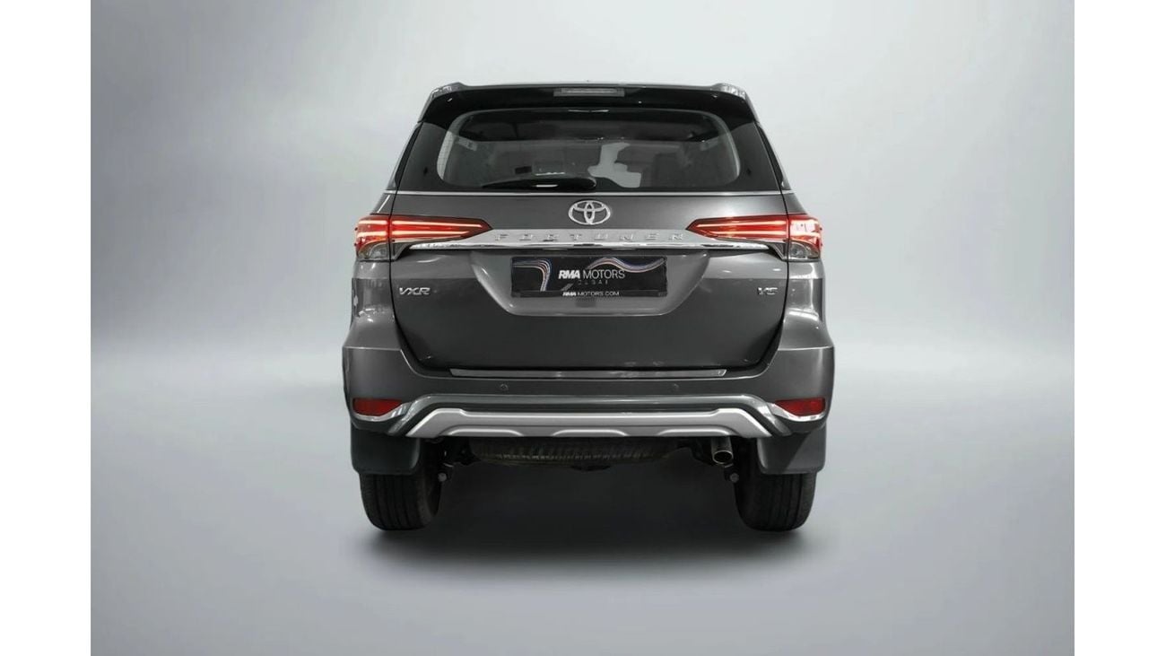 تويوتا فورتونر VXR