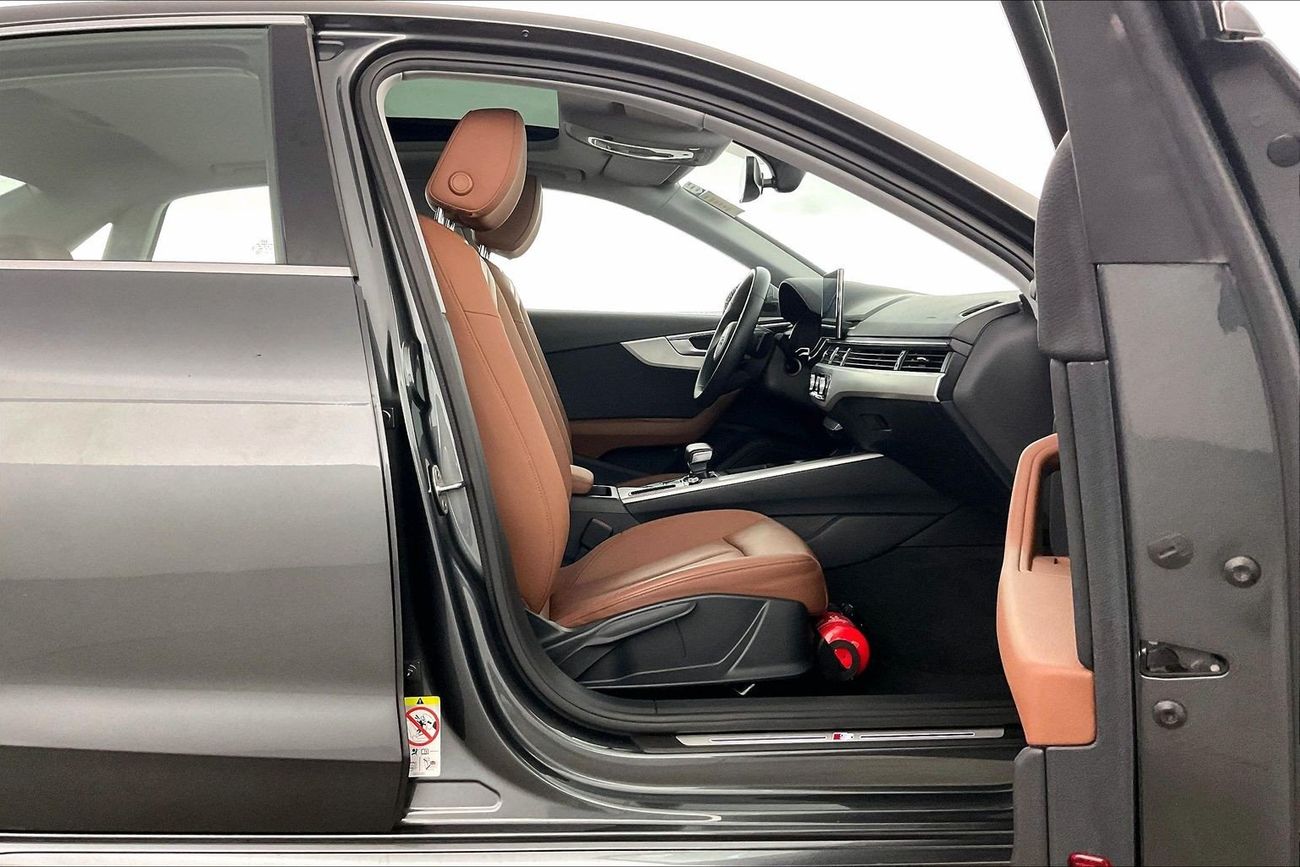 Audi A4 35 TFSI S-Line | National Day Celebration | Guaranteed Warranty | 0 Down Payment