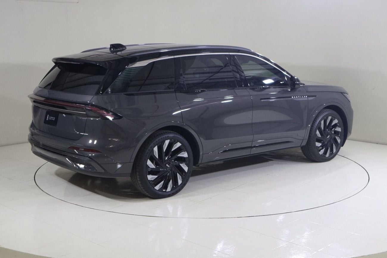 Lincoln Nautilus PRESIDENTIAL NAU925H FHEV / AL TAYER MOTORS /AL QOUZ SHOWROOM