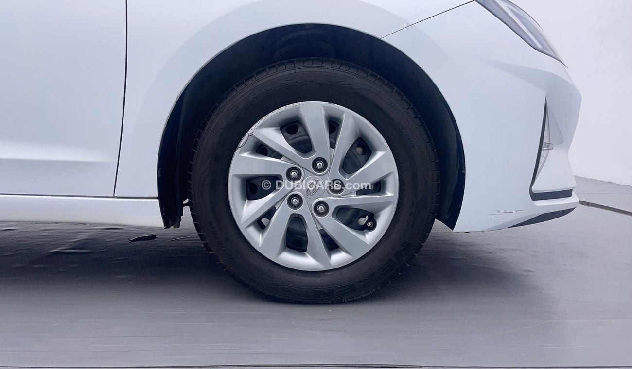 Hyundai Elantra GL 1.6 | Zero Down Payment | Free Home Test Drive