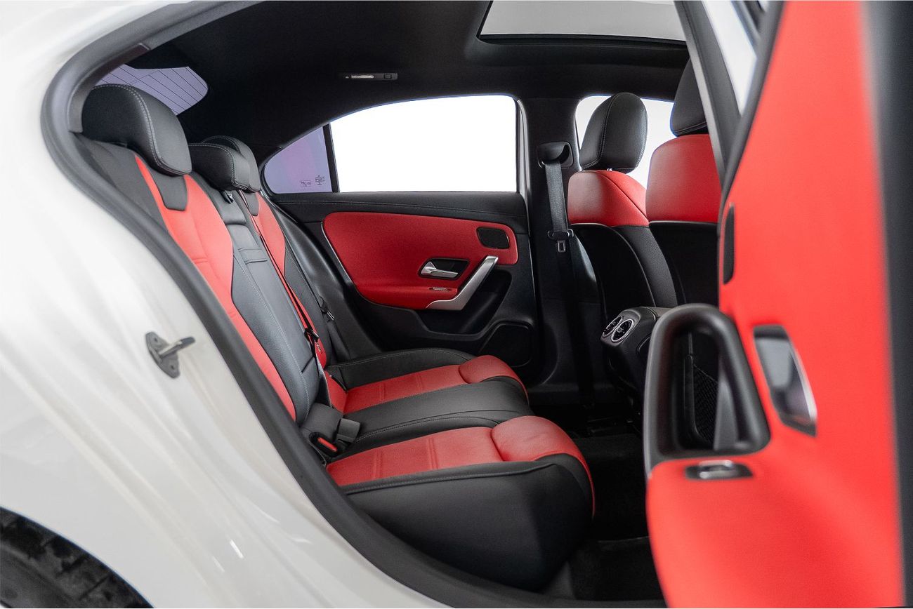 مرسيدس بنز A 35 AMG 4MATIC