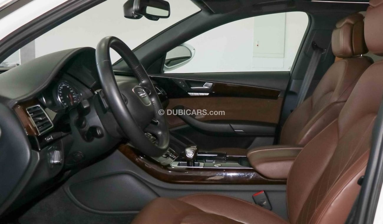 Audi A8 3.0T quattro