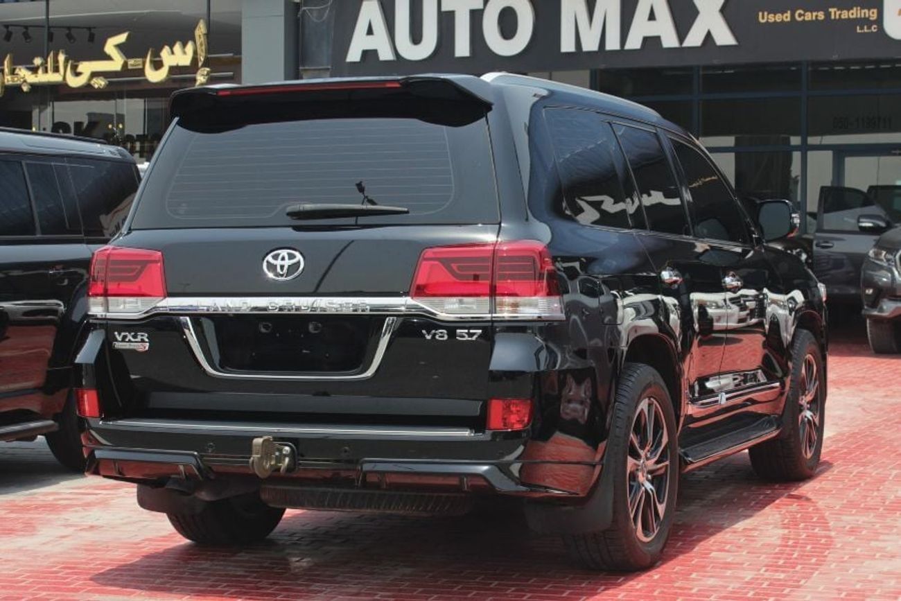 Toyota Land Cruiser VAR V8 5.7,GCC