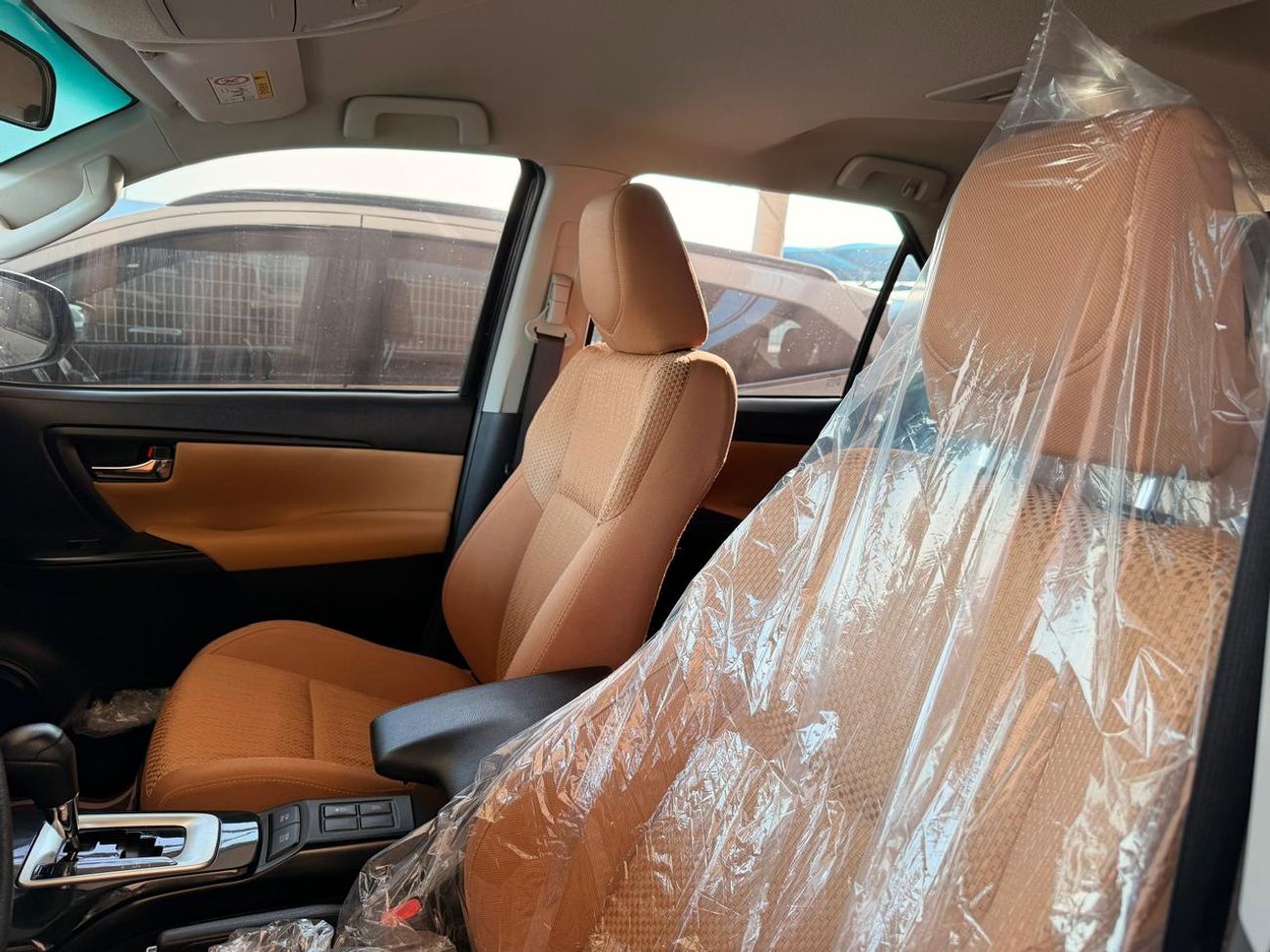 Toyota Fortuner EXR 2.7L (160 HP)