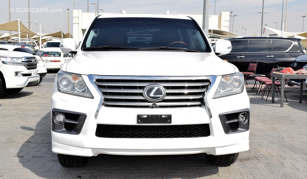 Lexus LX570