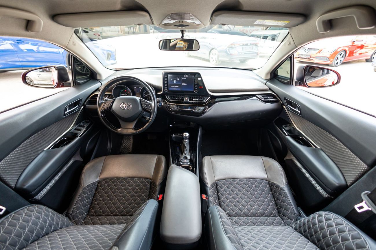 تويوتا CHR GX 1.8L (96 HP)