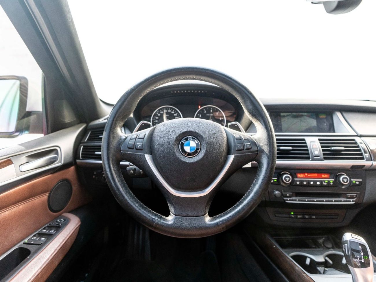 BMW X5 50i Luxury 4.4L (5 Seater)