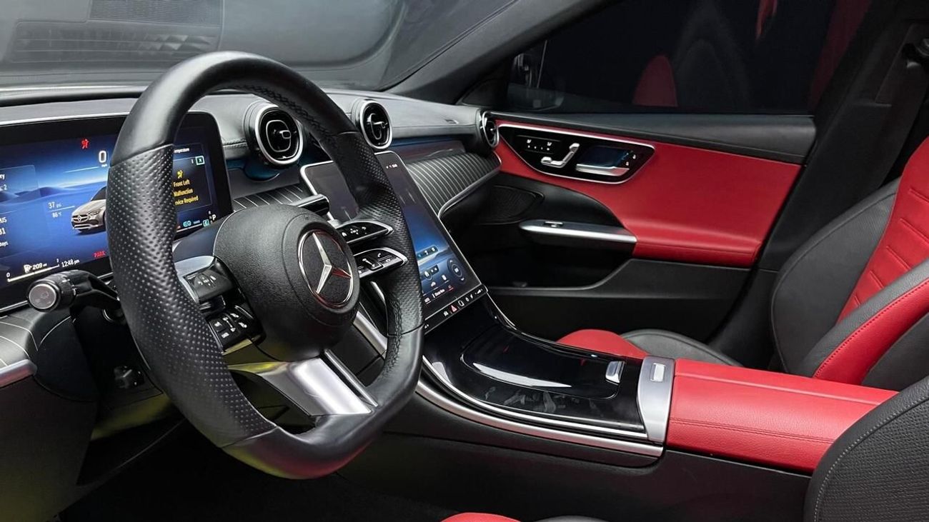 Mercedes-Benz C 300 Buy & Get one-year registration and insurance free