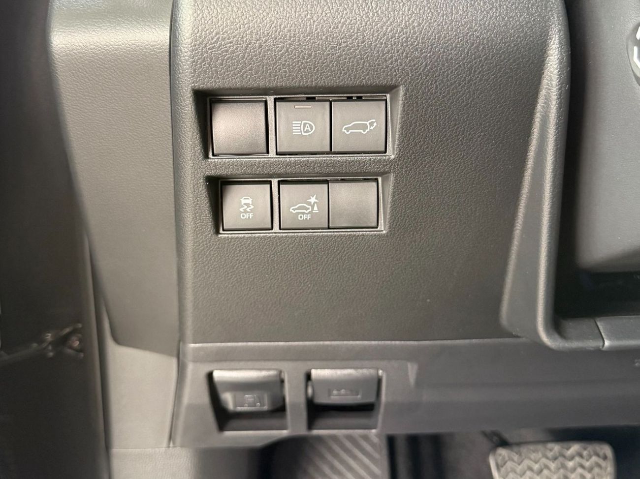 Toyota Land Cruiser 2026 VX-high DIESEL 3.3 TWIN TURBO FULL **EXPORT ONLY**التصدير فقط خارج الخليج***