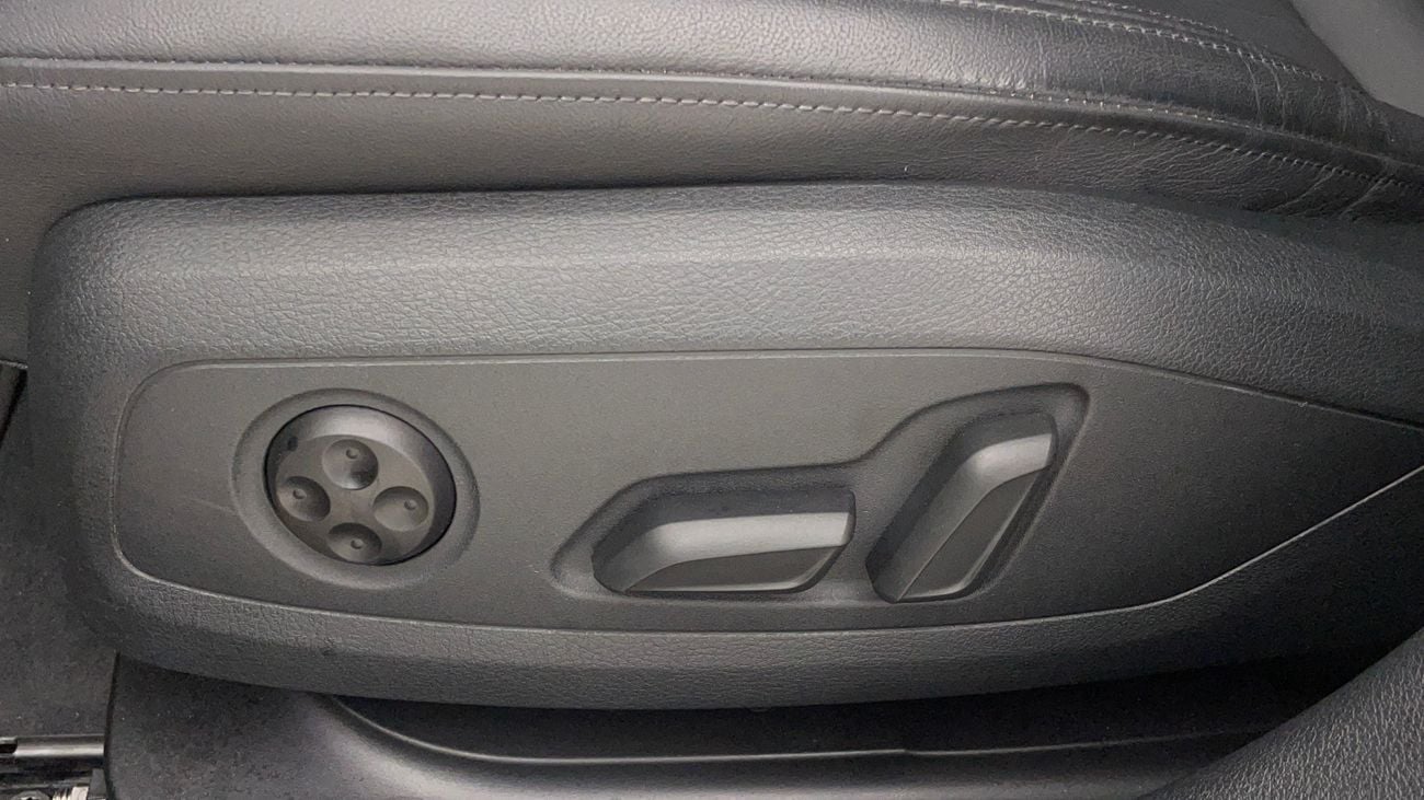 أودي A4 35 TFSI S LINE 2 | بدون دفعة مقدمة | اختبار القيادة في المنزل