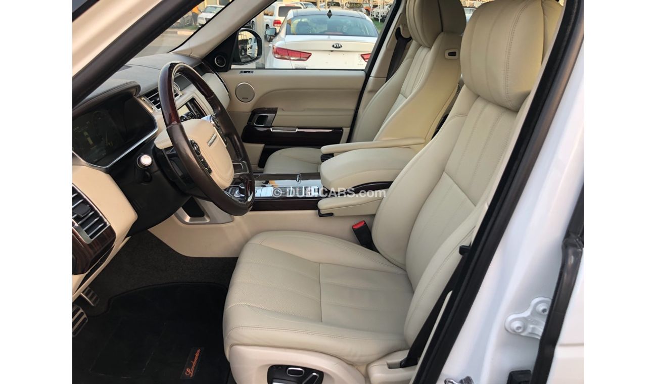 Land Rover Range Rover RANG ROVER VOUGE MODEL 2013 GCC CAR PERFECT CONDITION FULL OPTION