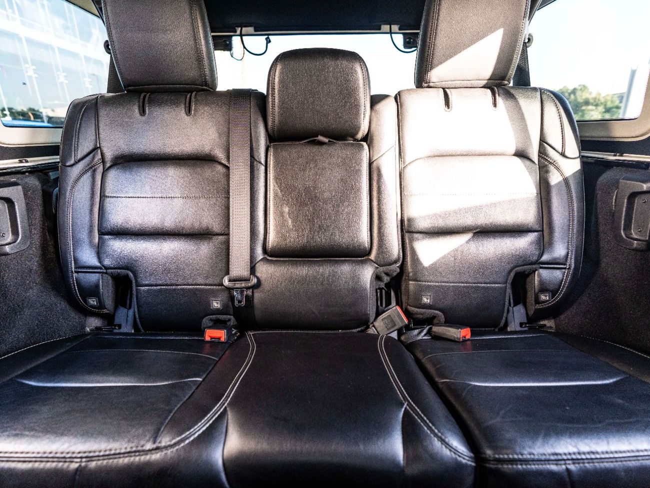 Jeep Wrangler Sahara 3.6L A/T (5 Seater)