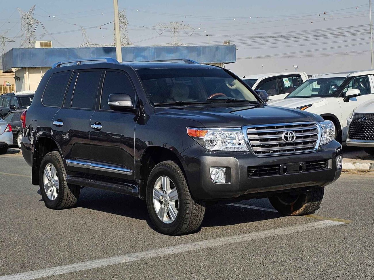 تويوتا لاند كروزر / GXR V6 / SUNROOF / FULL OPT / ORG  SHAPE / LOT#16404