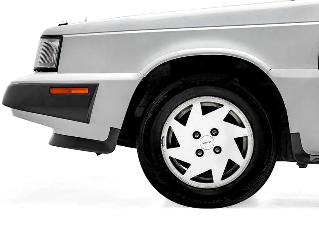 Mitsubishi Debonair Royal AMG( 1 of 313 made worldwide)