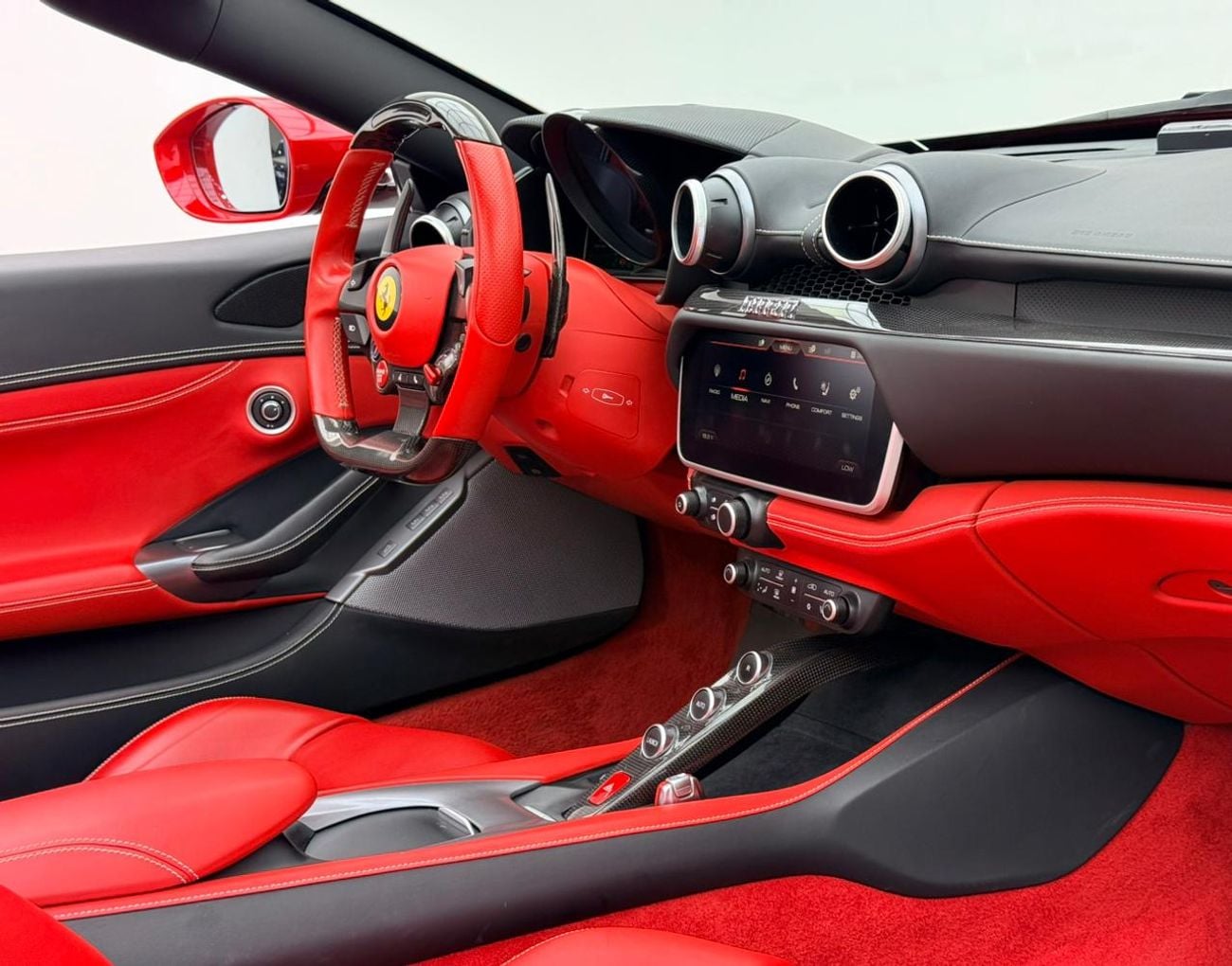 فيراري بورتوفينو 2019 Ferrari Portofino, Warranty, Service History, Carbon Fiber Interior, Fully Loaded, Jap