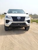 Toyota Fortuner Toyota Fortuner 2.7 4x2 petrol basic options GCC 2023