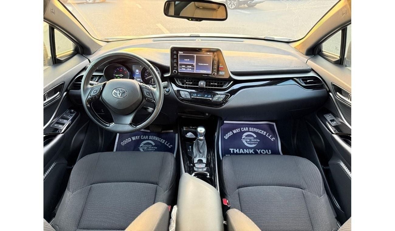 Toyota CHR TOYOTA C-HR XLE full option