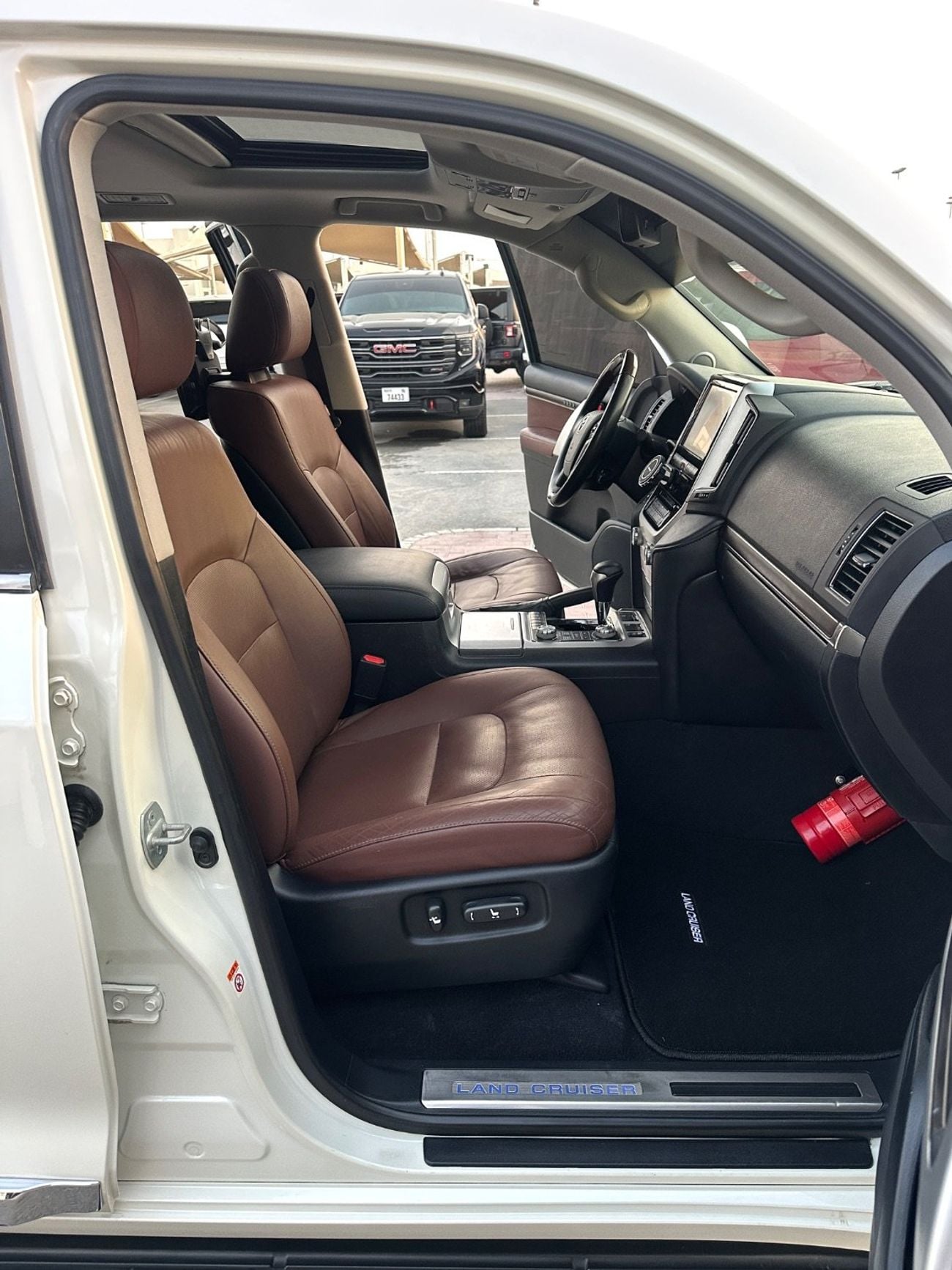 Toyota Land Cruiser VXR