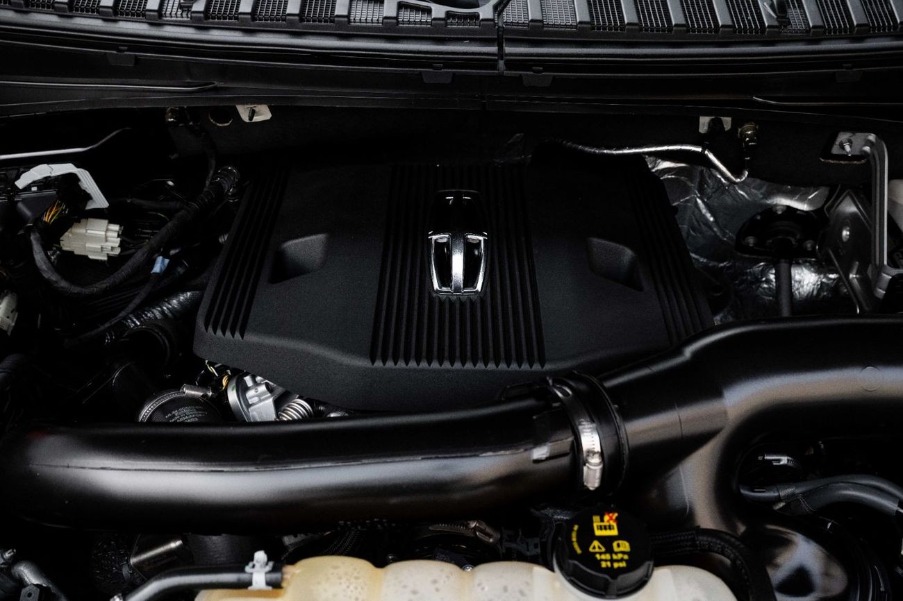 Lincoln Navigator 2023 | 5,679 P.M  | 0% Downpayment | LOW MILEAGE!