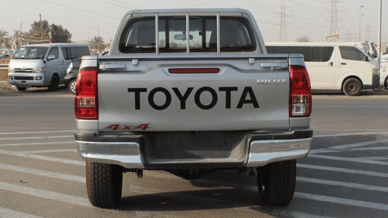 Toyota Hilux SGLX HILUX 2.4L AT DIESEL MED OPTION