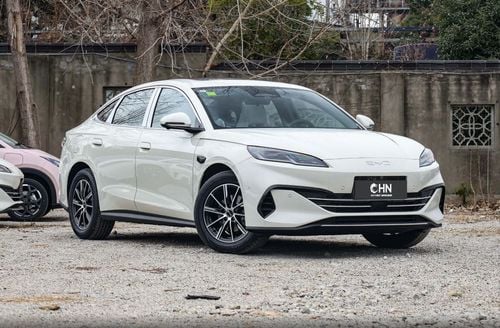 BYD Seal The 2025 BYD Seal 06 DM Intelligent Driving Edition – DM-i 120KM Premium