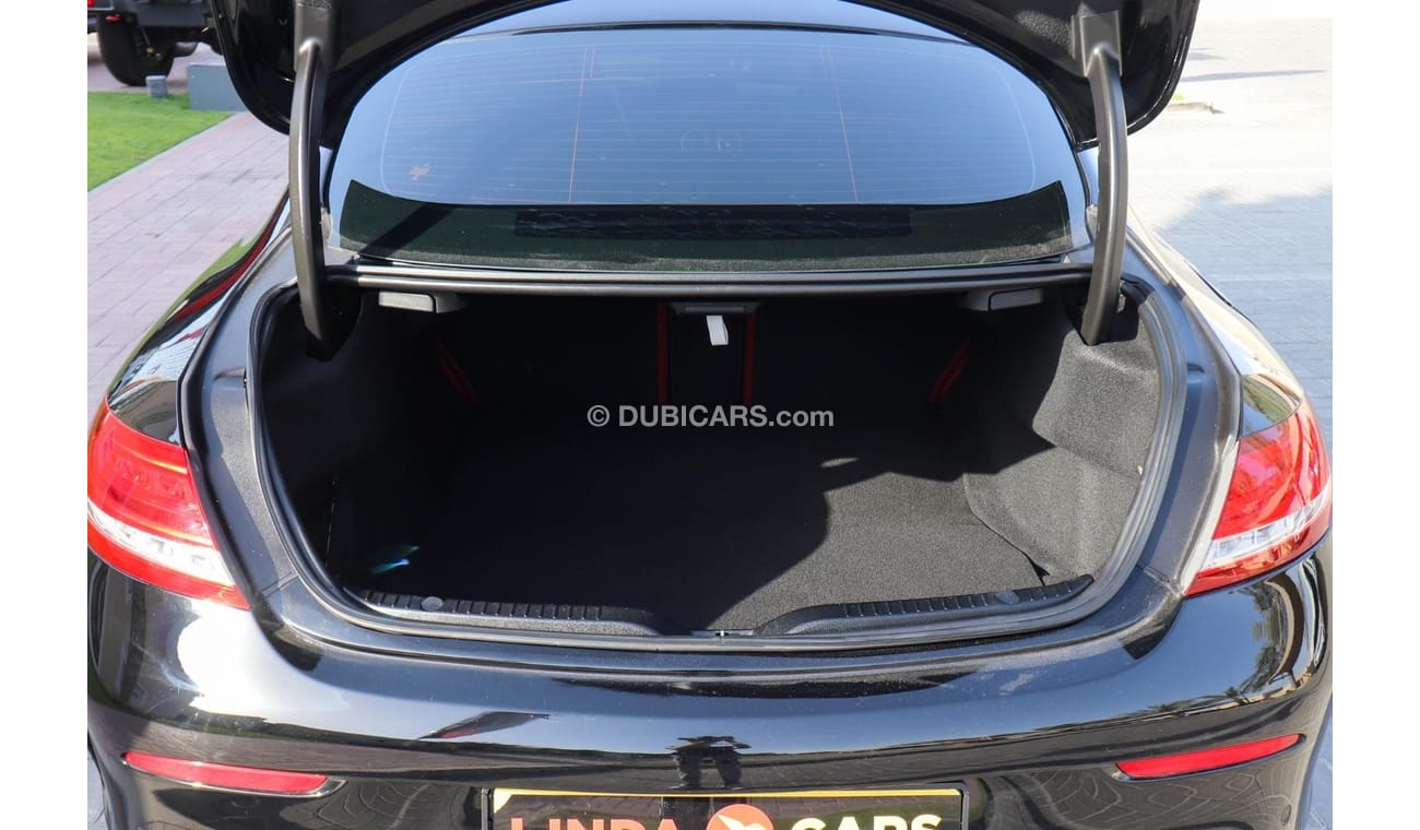 مرسيدس بنز C 300 C205