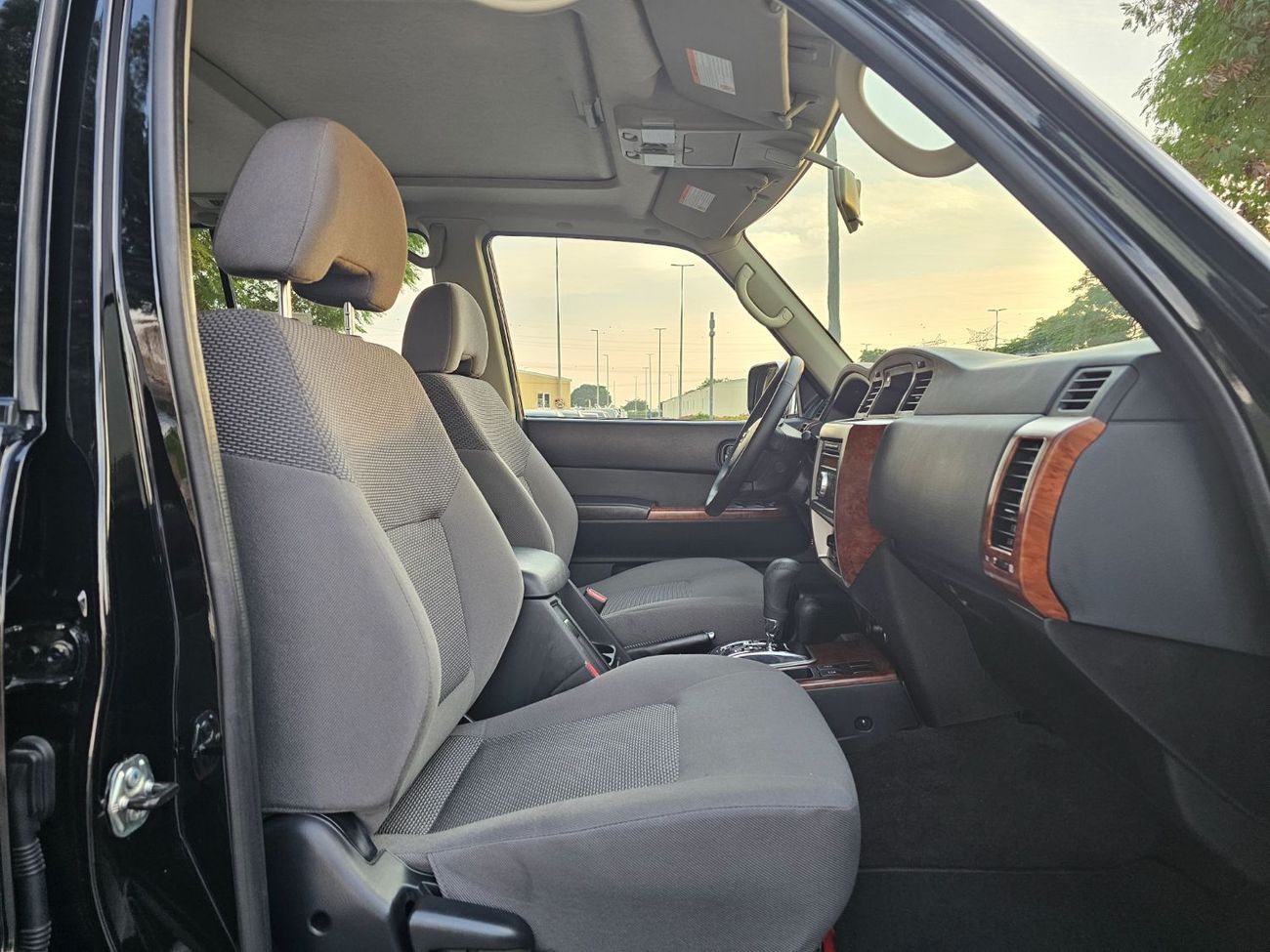 Nissan Patrol Safari Safari 4.8L A/T