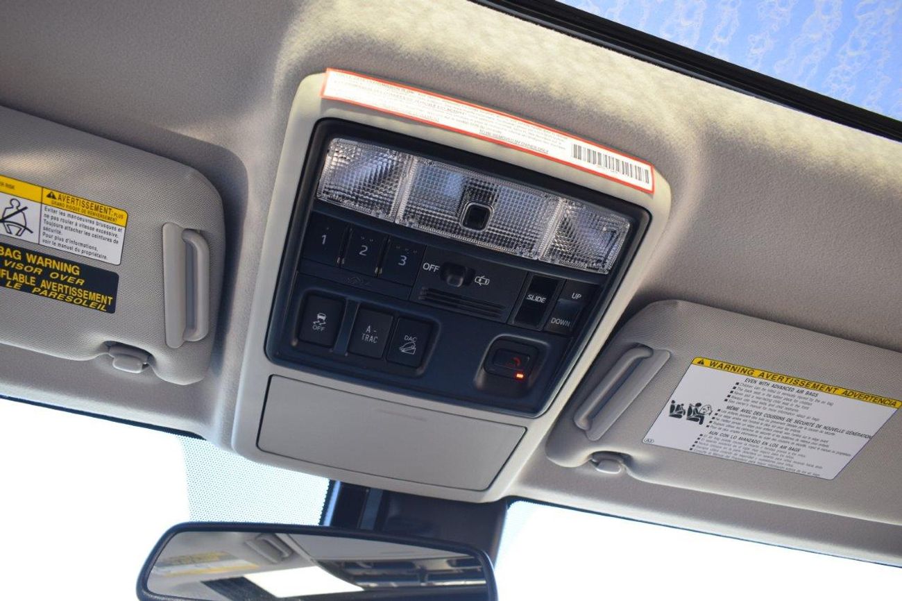 Toyota 4Runner LIMITED V6 4.0L PETROL 7 SEAT AUTOMATIC