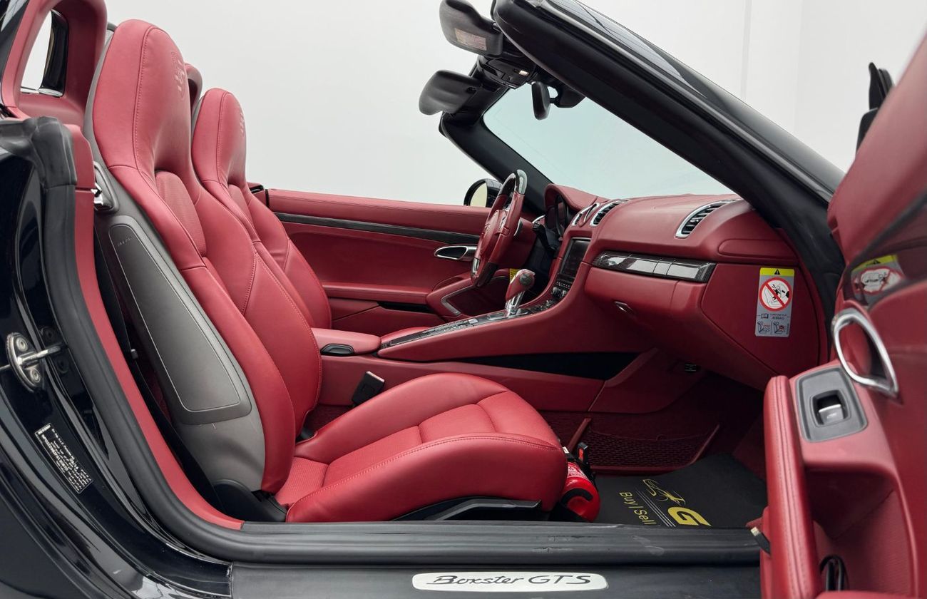 Porsche 718 Boxster GTS 4.0L A/T 2015 Porsche Boxster GTS, Full Service History, GCC