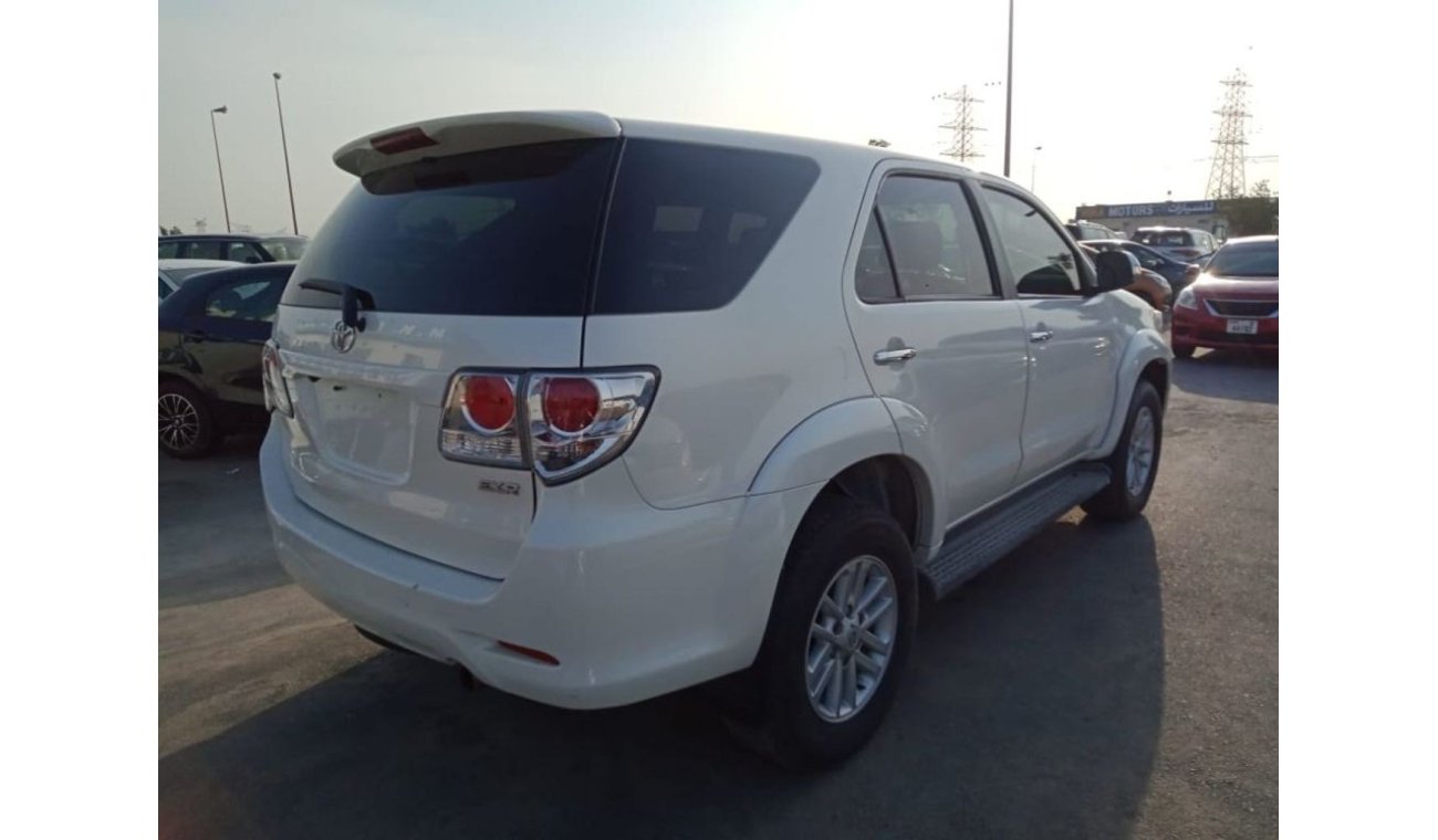 تويوتا فورتونر Toyota fortuner 2015