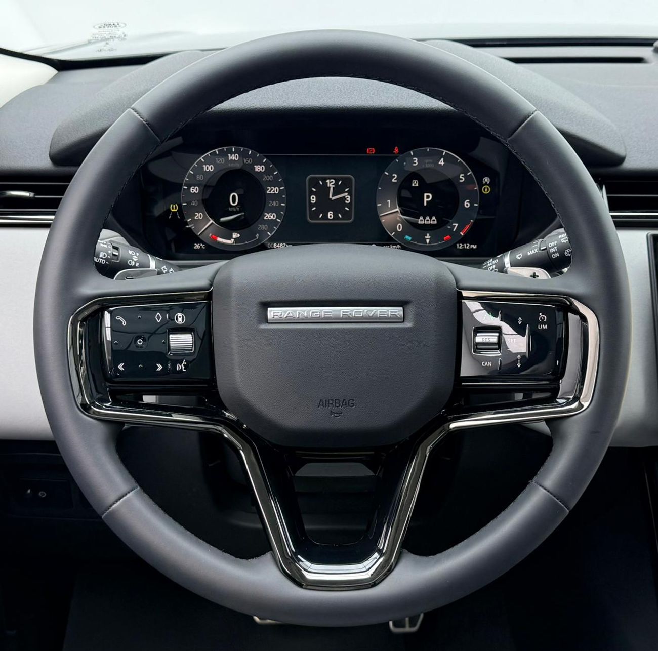 لاند روفر رينج روفر فيلار COMFORTLINE Dynamic SE P250 2.0L 2025 Range Rover Velar P250 Dynamic SE, 2029 RR Warranty + Service