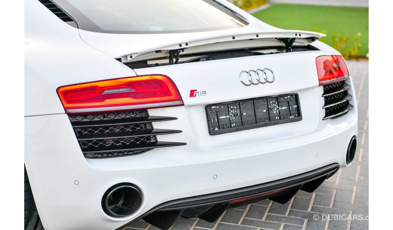 Audi R8 V8 S-Tronic - Full Agency Service History - Carbon Fiber Pack - AED 3,701 PM - 0% DP
