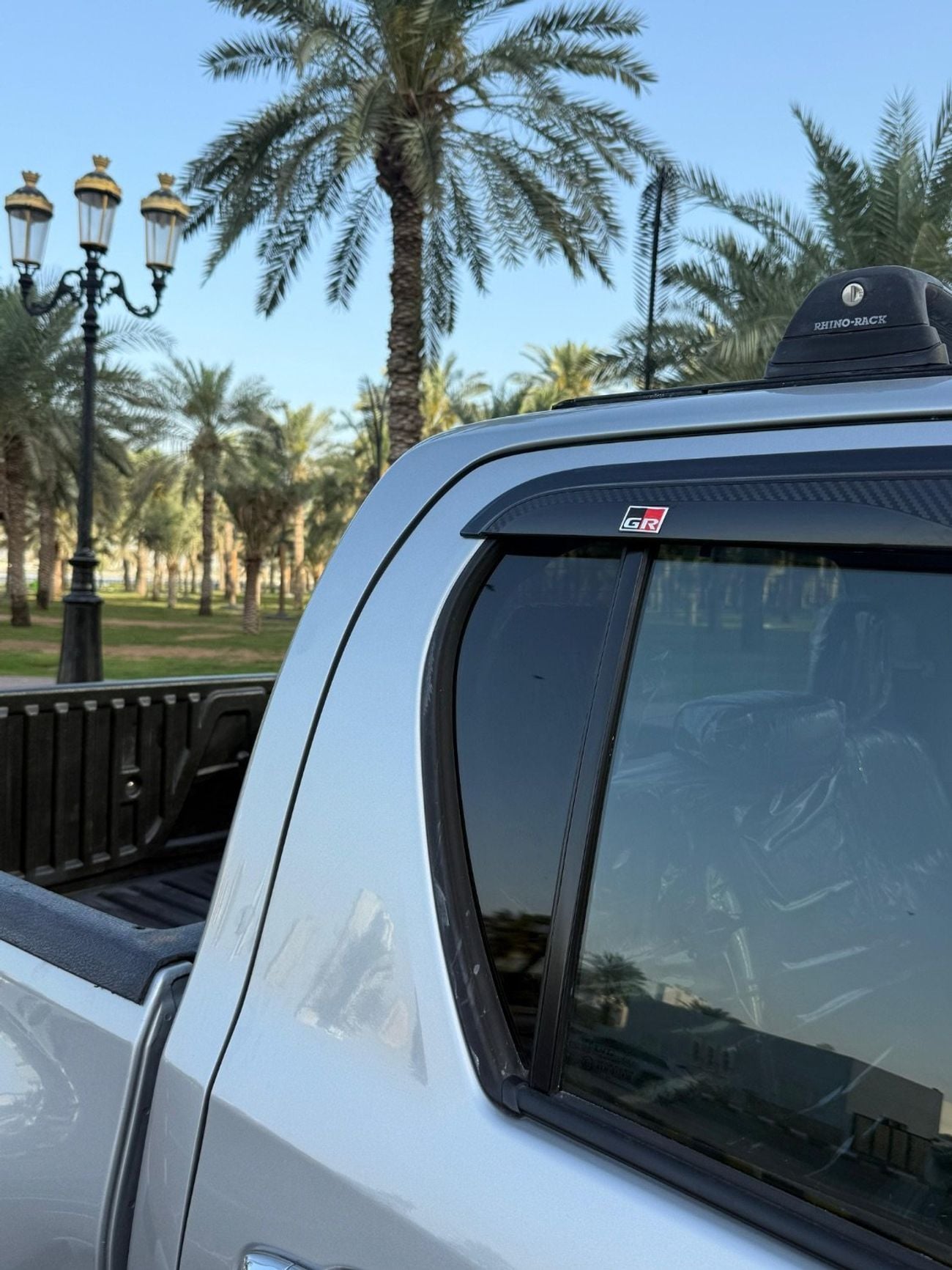 تويوتا هيلوكس ADVENTURE GR Sport