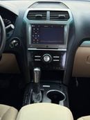 Ford Explorer FWD 3.5L V6 A/T | 2016 | GCC SPECS | WHITE EXTERIOR | AED 740 per month