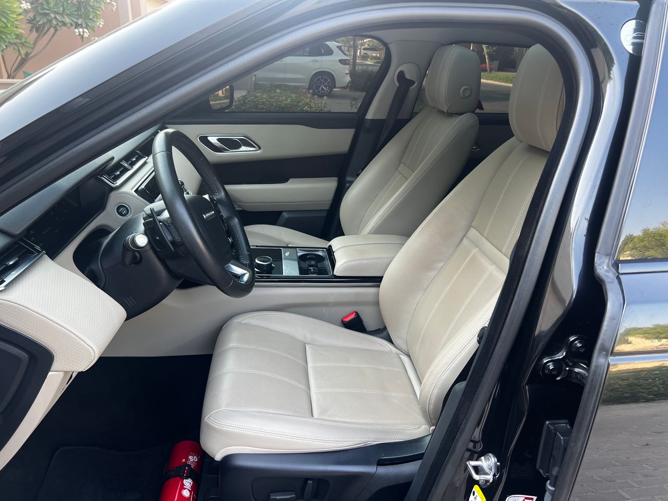 لاند روفر رينج روفر فيلار HSE P250 2.0L